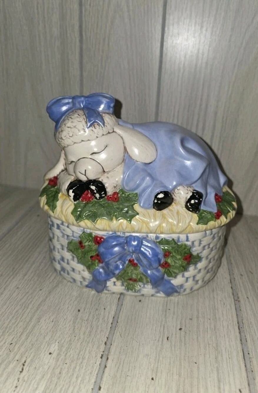 Vtg 94 Hand Painted Lamb On Basket Lidded Candy Dish Holland Mold Heritage